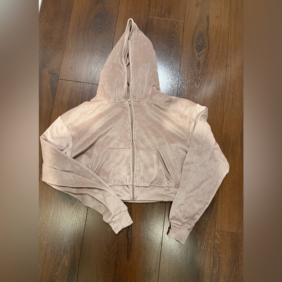 SKIMS Tops - SKIMS Velour Cropped Zip Hoodie small sweatshirt women